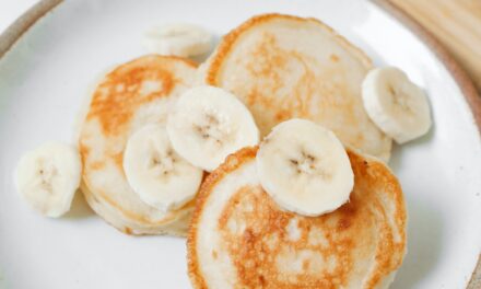 Paleo Banana Pancakes